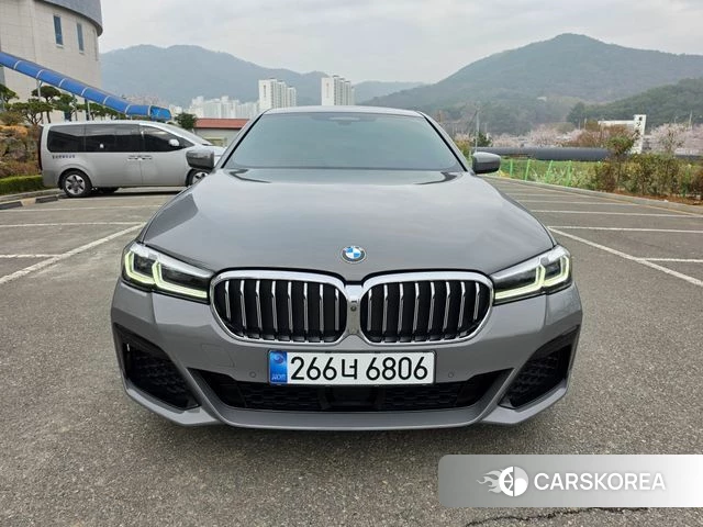 BMW 5 Series (G30) id 3860492 из Кореи 12