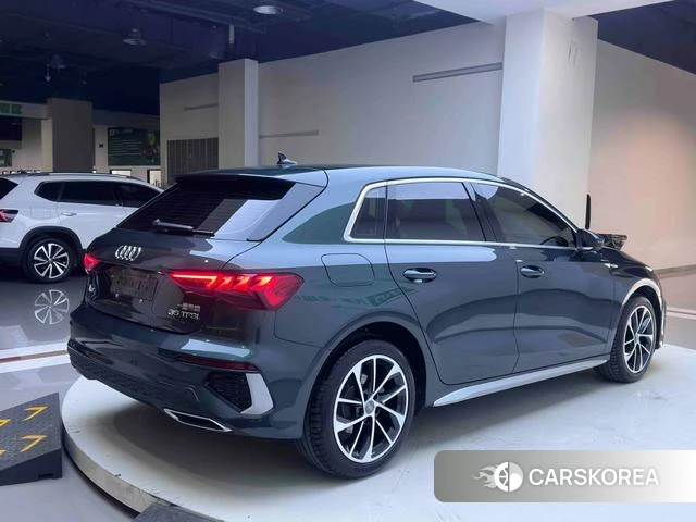 Audi A3 id 4241898 из Китая 16