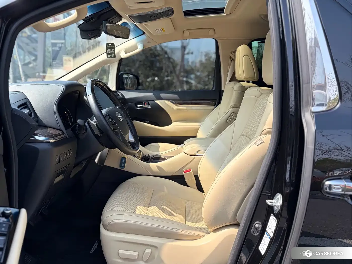 Toyota Elfa id 4685920 из Китая 10
