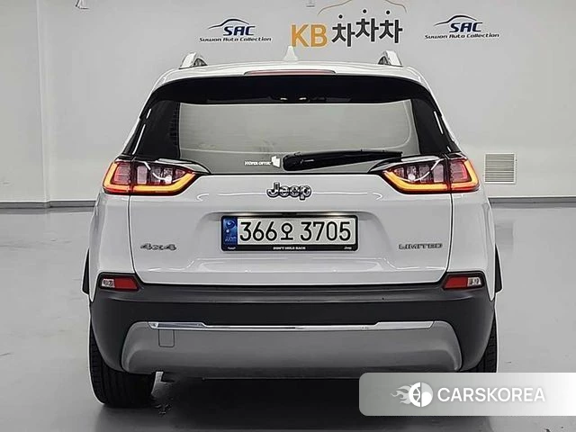 Jeep Cherokee (KL) id 4550817 из Кореи 11