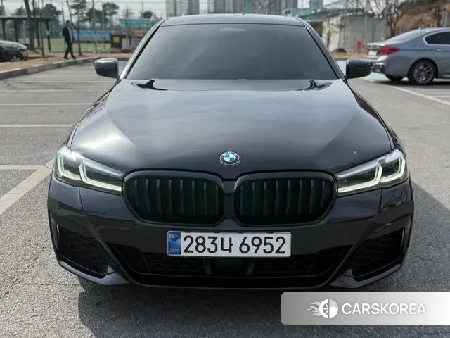 BMW 5 Series (G30) id 3707975 из Кореи 12