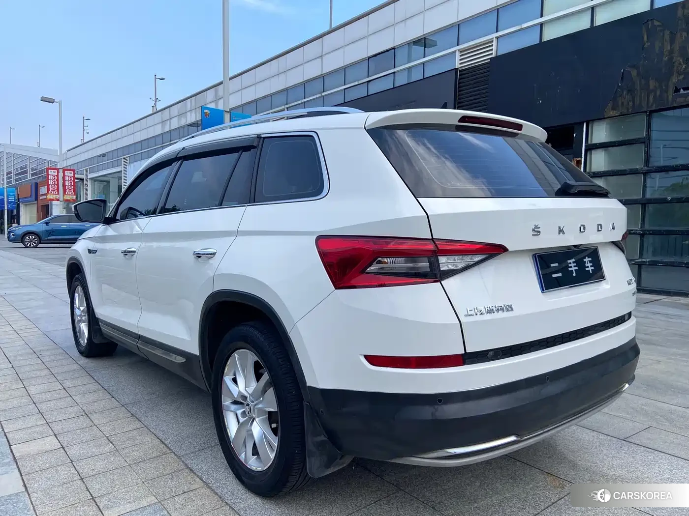Skoda Kodiak 2021 Белый из Китая, фото 3