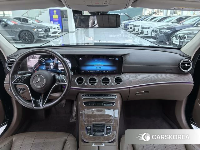 Mercedes-Benz E-class id 4300764 из Китая 9