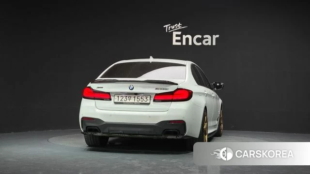 BMW 5 Series (G30) id 4519314 из Кореи 23