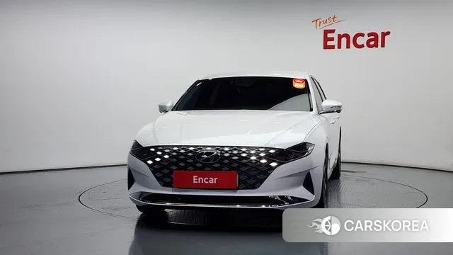 Hyundai The New Grandeur IG Hybrid id 3070621 из Кореи 13