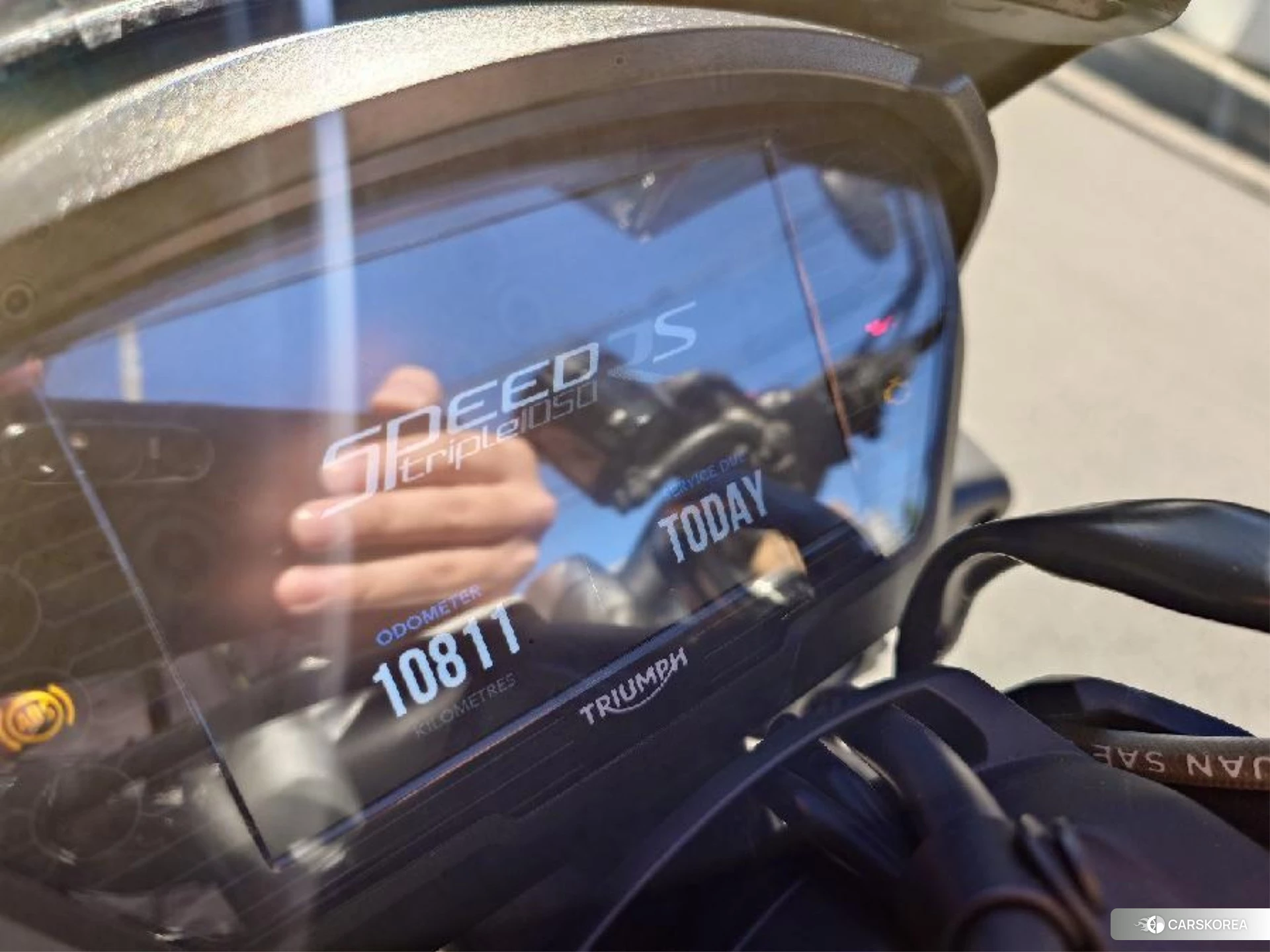 Triumph SPEED TRIPLE RS id 4373776 из Японии 7