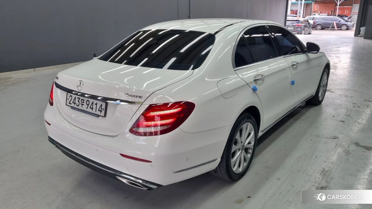 Mercedes-Benz E-Class W213 id 4717462 из Кореи 11