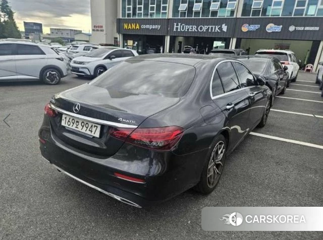 Mercedes-Benz E-Class W213 2022 Серый из Кореи, фото 3