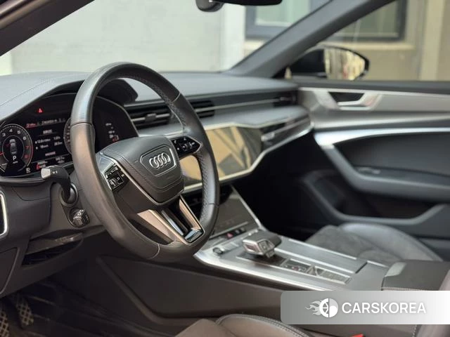 Audi A6L id 4334919 из Китая 10