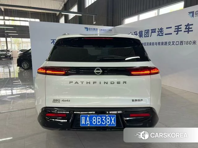 Nissan Exploring the land id 4336043 из Китая 15