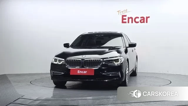 BMW 5 Series (G30) id 3789469 из Кореи 13