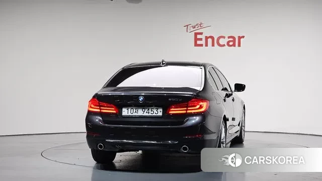 BMW 5 Series (G30) id 3380212 из Кореи 13