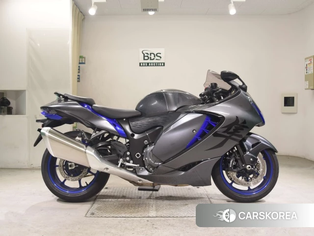 Suzuki GSX1300R HAYABUSA 2024 из Японии
