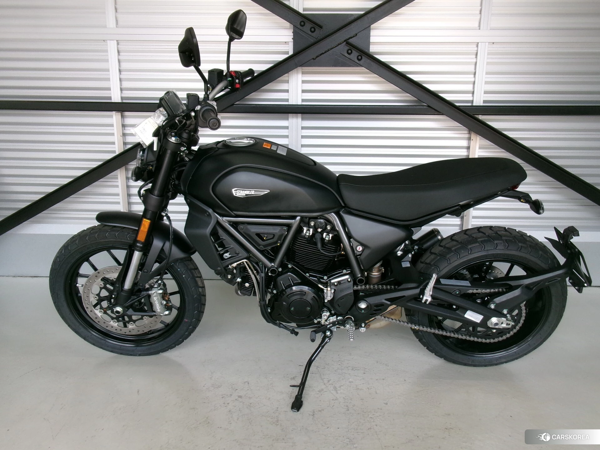 Проданный OTHER DUCATI SCRAMBLER ICON DARK 2025 из Японии