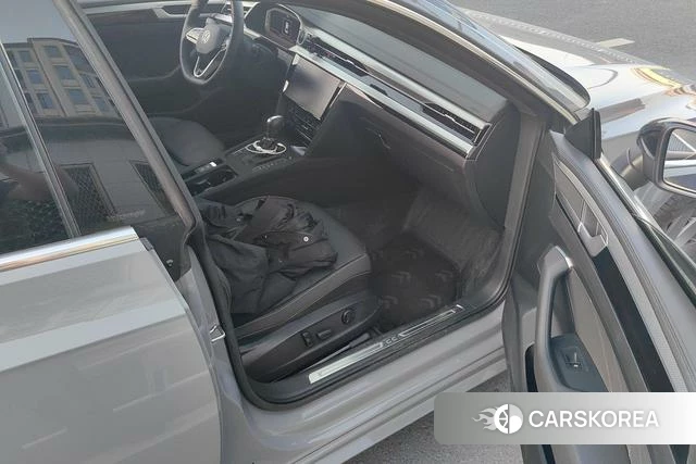 Volkswagen CC id 4182483 из Китая 10
