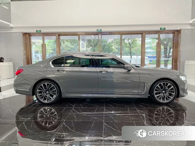 BMW 7 series id 4264053 из Китая 23
