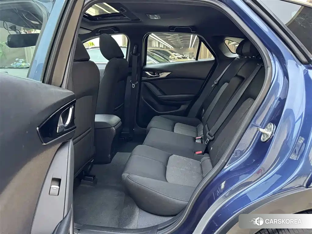 Mazda CX-4 id 4601753 из Китая 11
