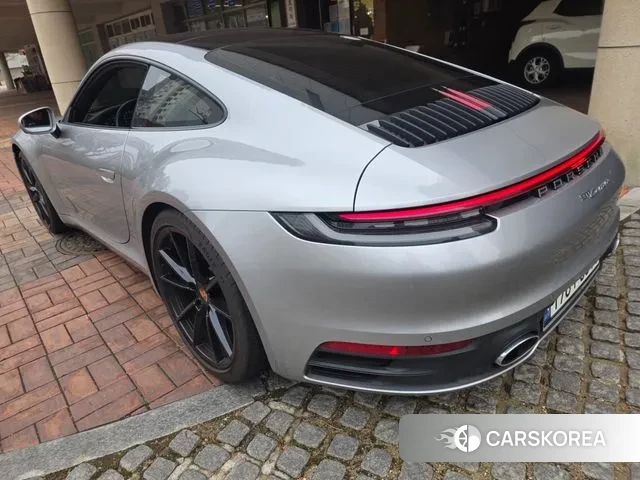 Porsche 911(992) 2020 Серебряный из Кореи, фото 3