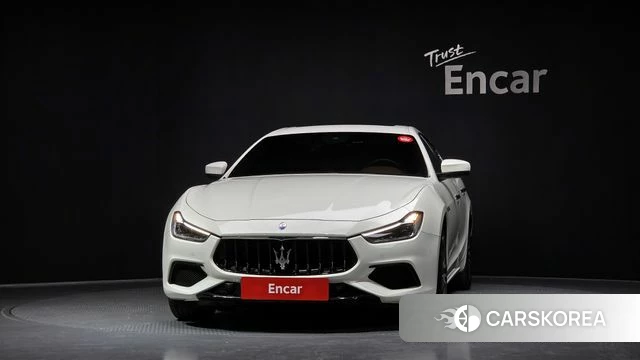 Maserati Ghibli id 4344071 из Кореи 23