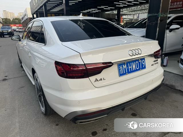 Audi A4L 2021 Белый из Китая, фото 3