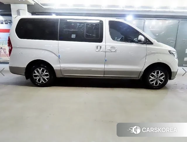 Hyundai The New Grand Starex id 3622406 из Кореи 12