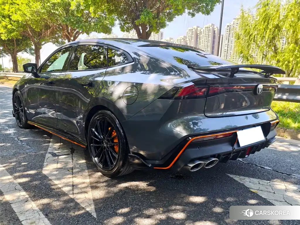 Chang'an Changan UNI-V 2022 Silver/gray из Китая, фото 4