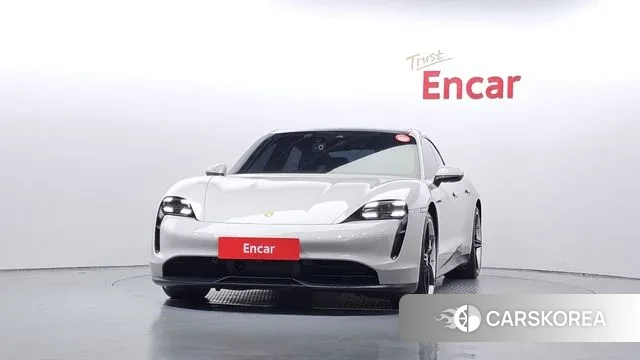 Porsche Taycan id 3389594 из Кореи 13