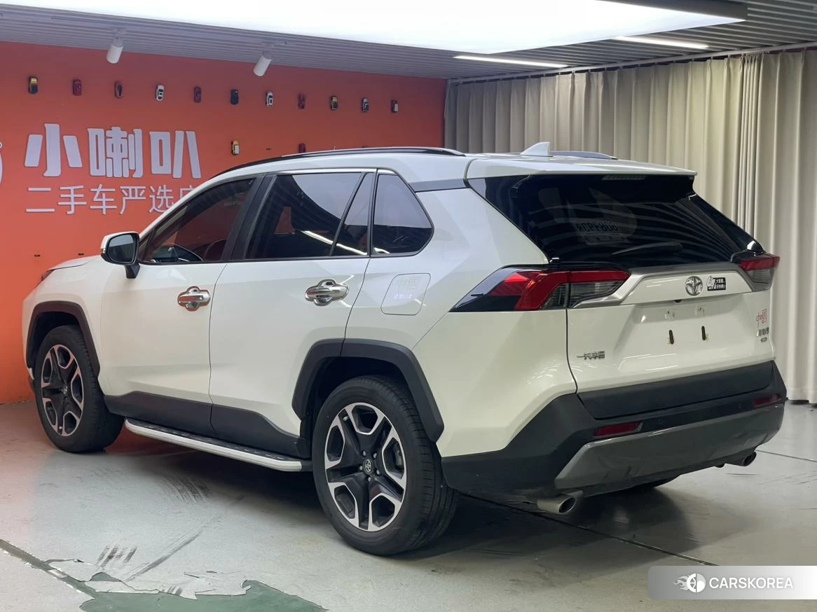 Toyota RAV4 Rongfang id 4492780 из Китая 8