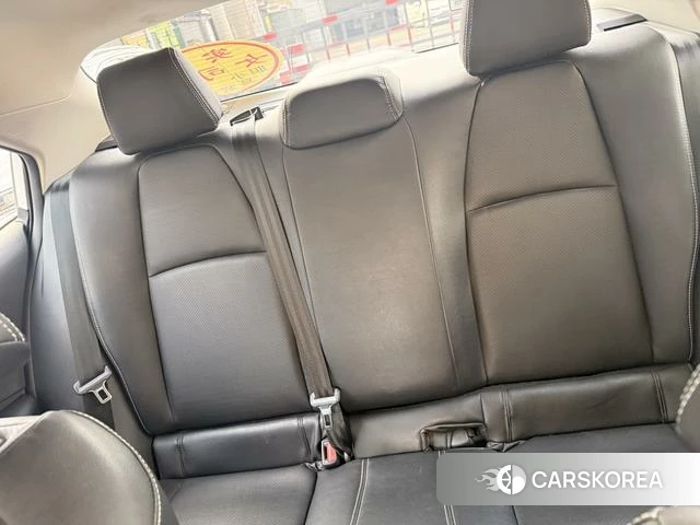 Toyota Corolla 2023 Белый из Китая, фото 4
