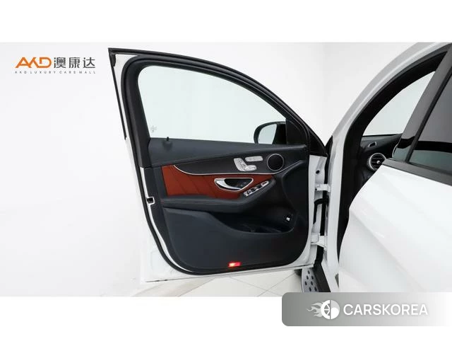 Mercedes-Benz GLC Coupe 2023 Белый из Китая, фото 3