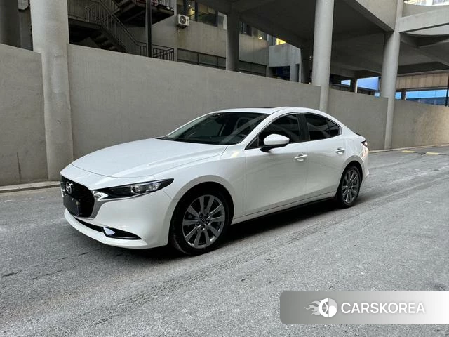 Mazda 3 Angkesaila 2022 Белый из Китая, фото 3