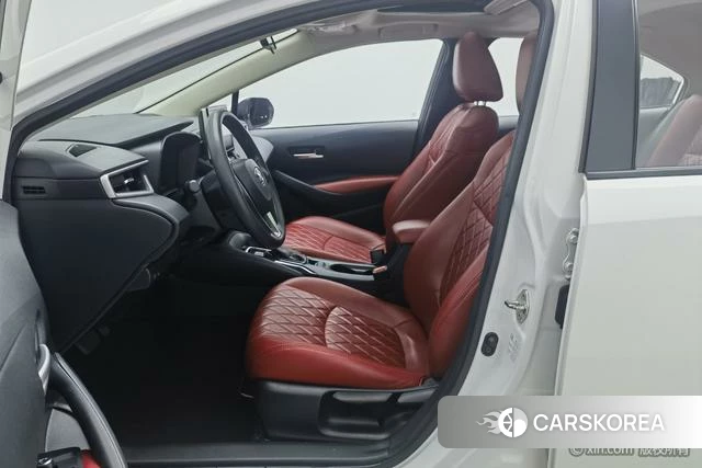 Toyota Corolla id 4290784 из Китая 17