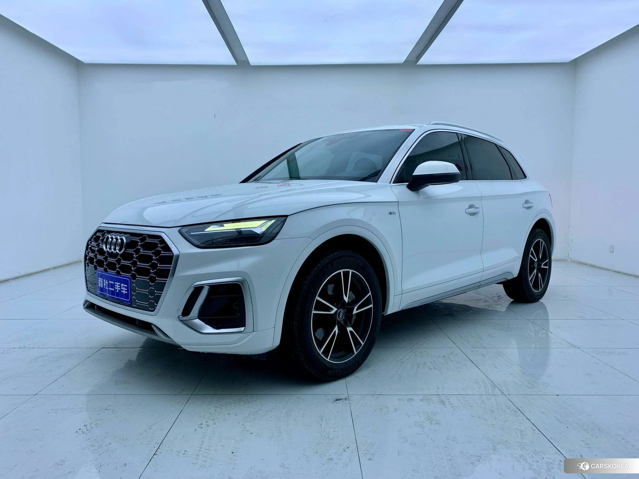 Audi Q5L id 4419121 из Китая 23