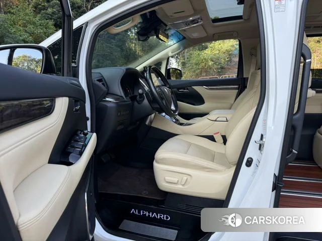 Toyota Wilfa 2022 Белый из Китая, фото 3