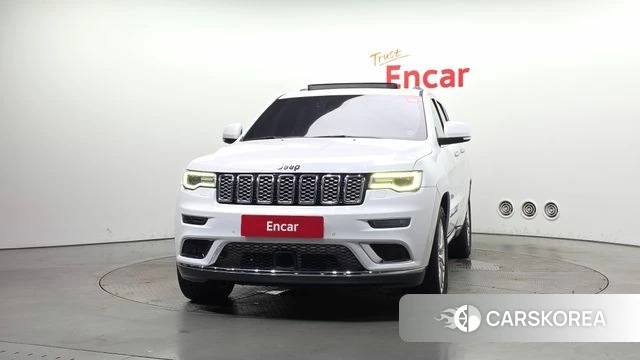 Jeep Grand Cherokee id 4626319 из Кореи 13