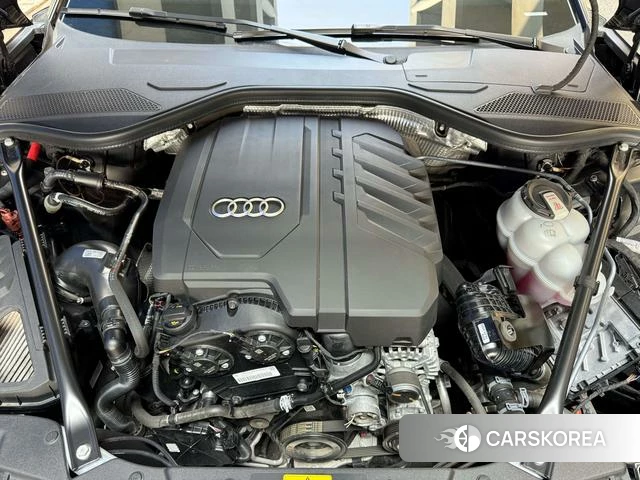 Audi A8 id 4359546 из Китая 9