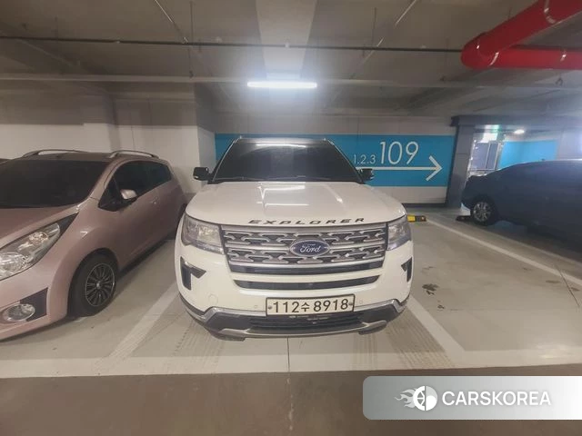 Ford Explorer 2018 Белый из Кореи, фото 3