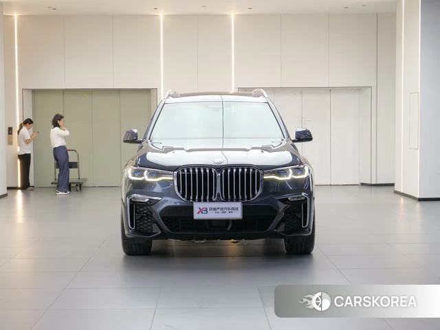 BMW X7 id 4353642 из Китая 13
