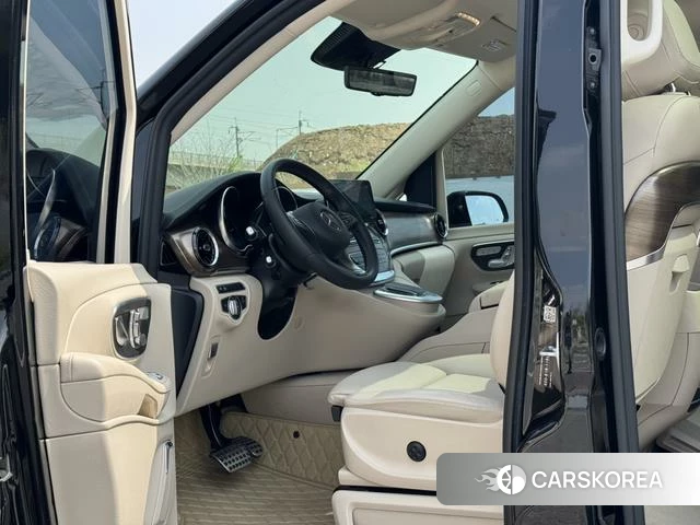 Mercedes-Benz V-class id 3908024 из Китая 14