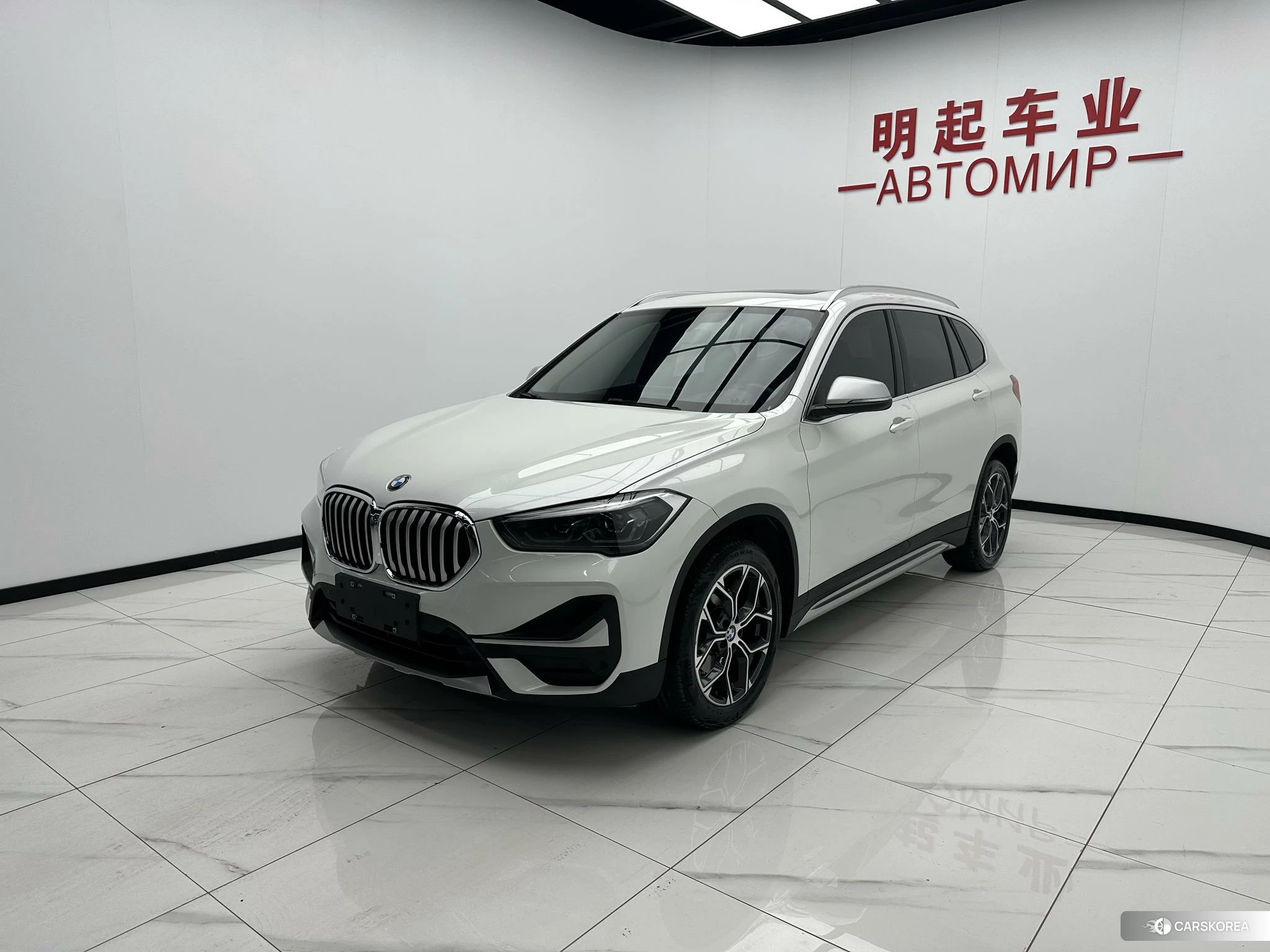BMW X1 id 4514922 из Китая 10