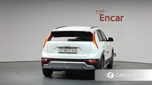 Kia Di Ol Nu Niro id 3915681 из Кореи 13