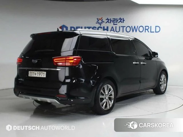 Kia The New Carnival id 3893333 из Кореи 13