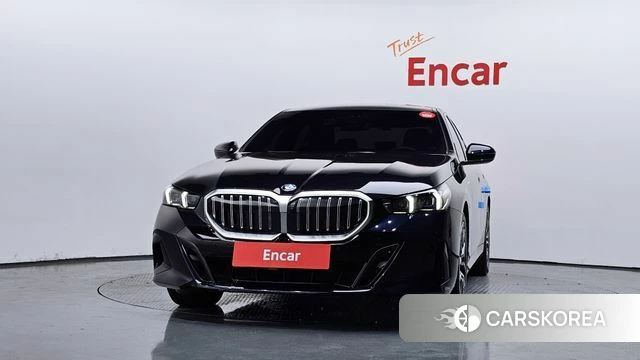 BMW 5 Series (G60) id 4607540 из Кореи 23