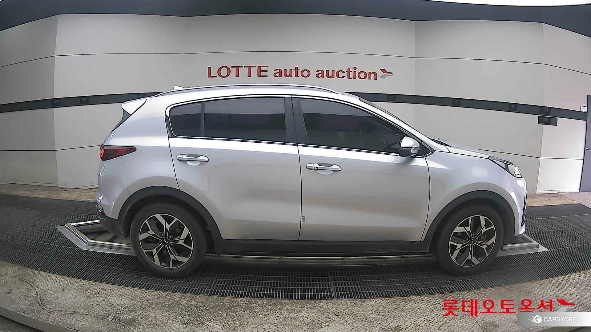 Kia Sportage id 3875720 из Кореи 23