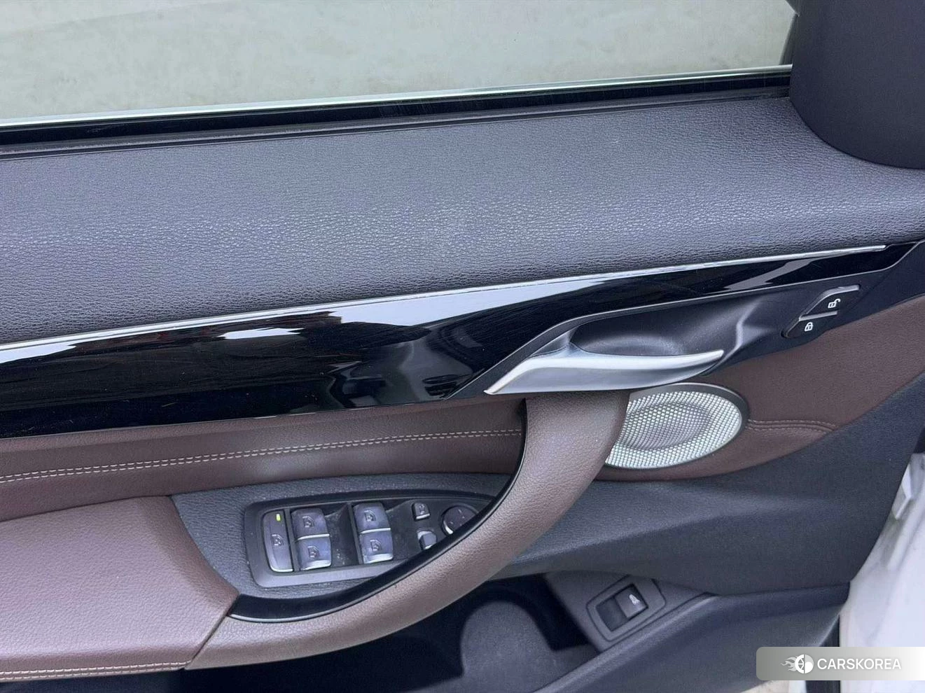 BMW X1 id 4426455 из Китая 17