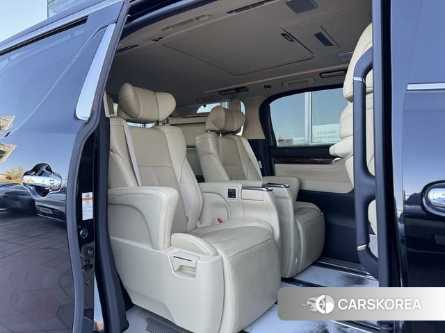 Toyota Elfa id 4258216 из Китая 14