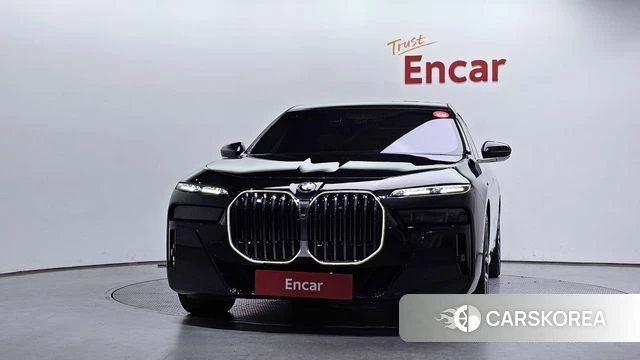 BMW 7 Series (G70) id 4669732 из Кореи 23