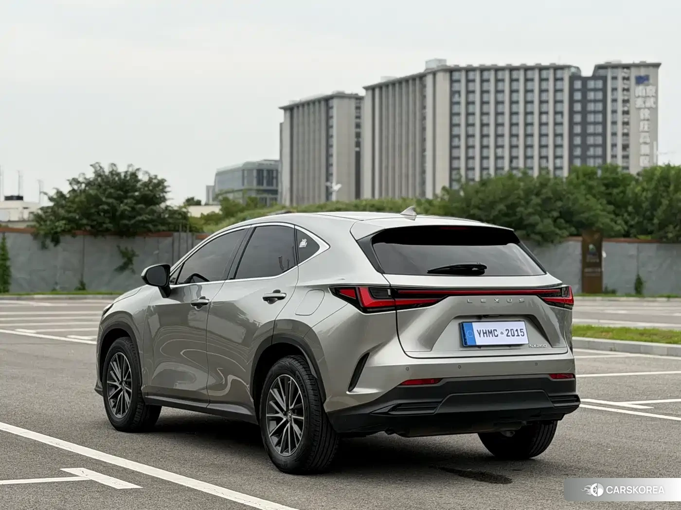 Lexus NX id 4680740 из Китая 16