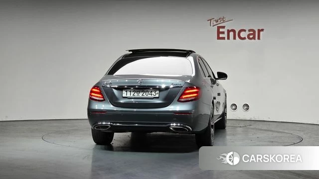 Mercedes-Benz E-Class W213 id 3807847 из Кореи 13
