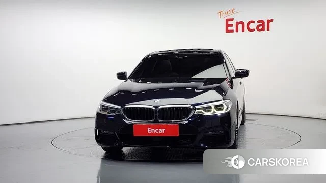 BMW 5 Series (G30) id 3060387 из Кореи 13